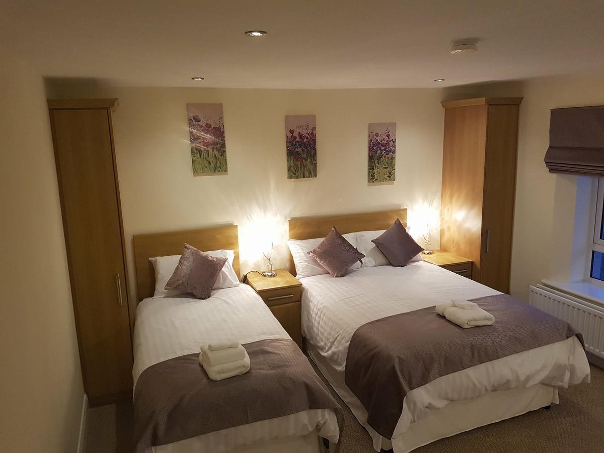 The Armada Inn Ballymoney Esterno foto