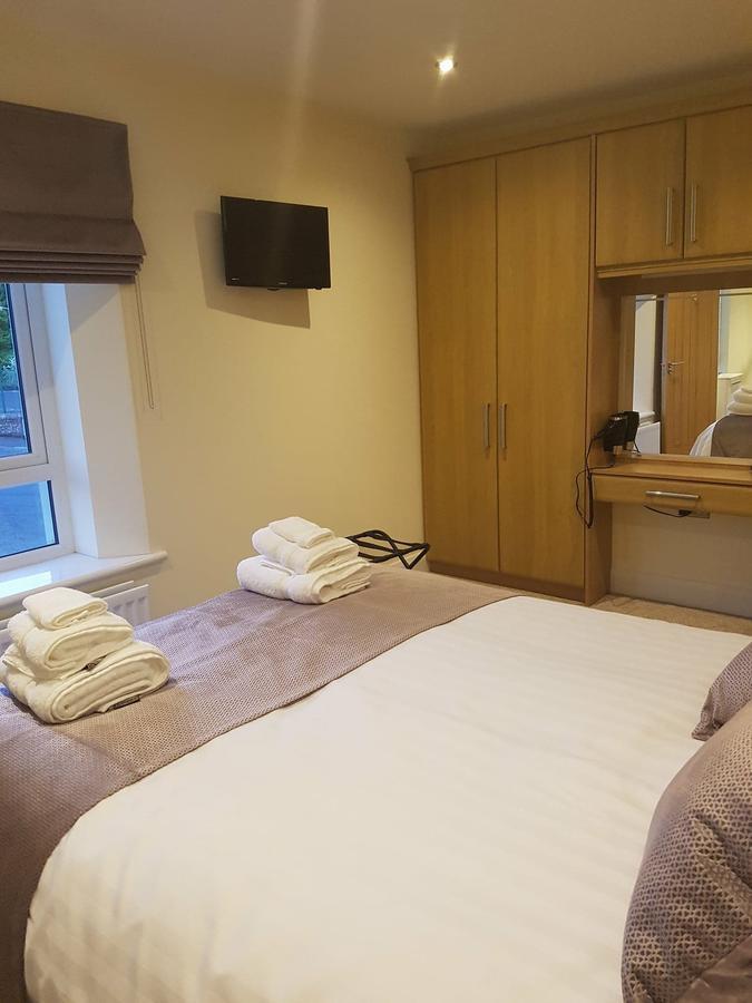The Armada Inn Ballymoney Esterno foto